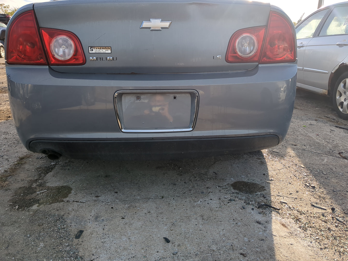 2008-2012 Chevrolet Malibu Rear Bumper Assembly Oem - Oemusedautoparts1.com
