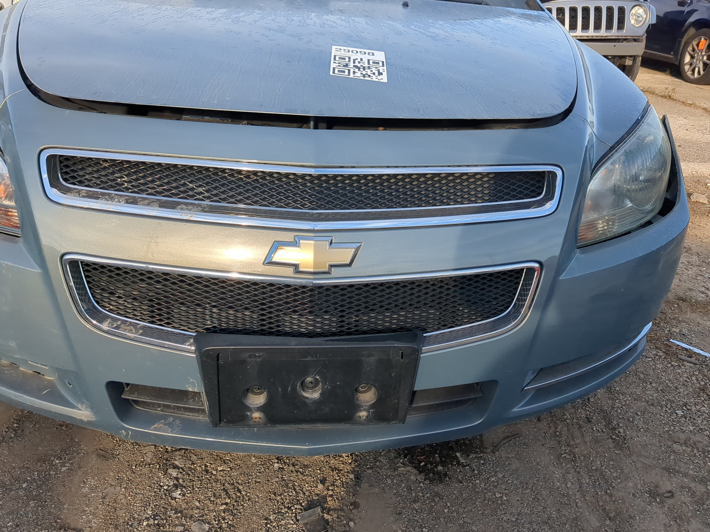 2008-2012 Chevrolet Malibu Front Grille Bumper Not Included - Oemusedautoparts1.com