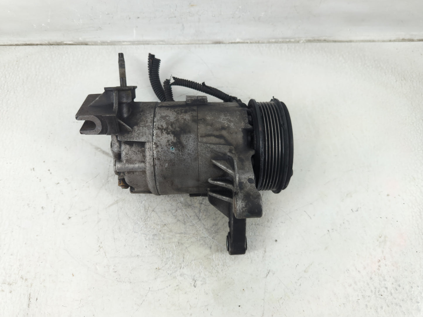 2007-2010 Chevrolet Malibu Air Conditioning A/c Ac Compressor Oem - Oemusedautoparts1.com