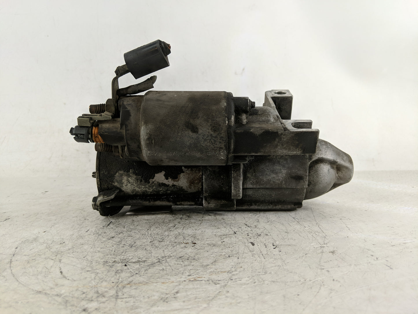 2006-2010 Chevrolet Malibu Car Starter Motor Solenoid OEM Fits Fits 2006 2007 2008 2009 2010 OEM Used Auto Parts - Oemusedau