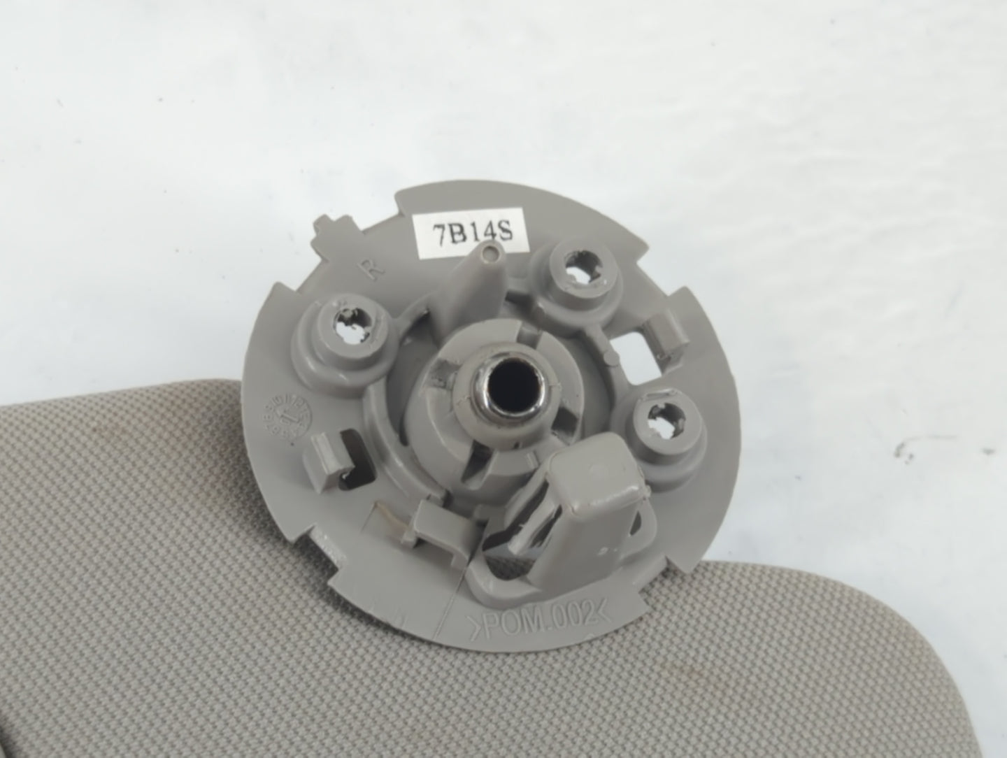 2004-2012 Chevrolet Malibu Sun Visor Shade Replacement Passenger Right Mirror Fits Fits 2004 2005 2008 2009 2010 2011 2012 O