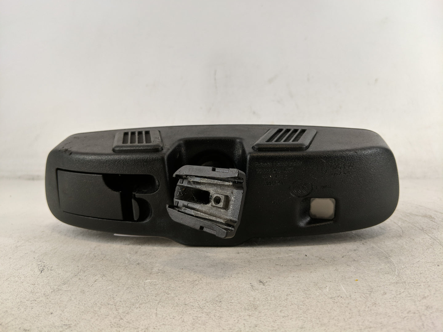1997-2012 Chevrolet Malibu Interior Rear View Mirror Replacement OEM P/N:E11026130 Fits OEM Used Auto Parts - Oemusedautopar