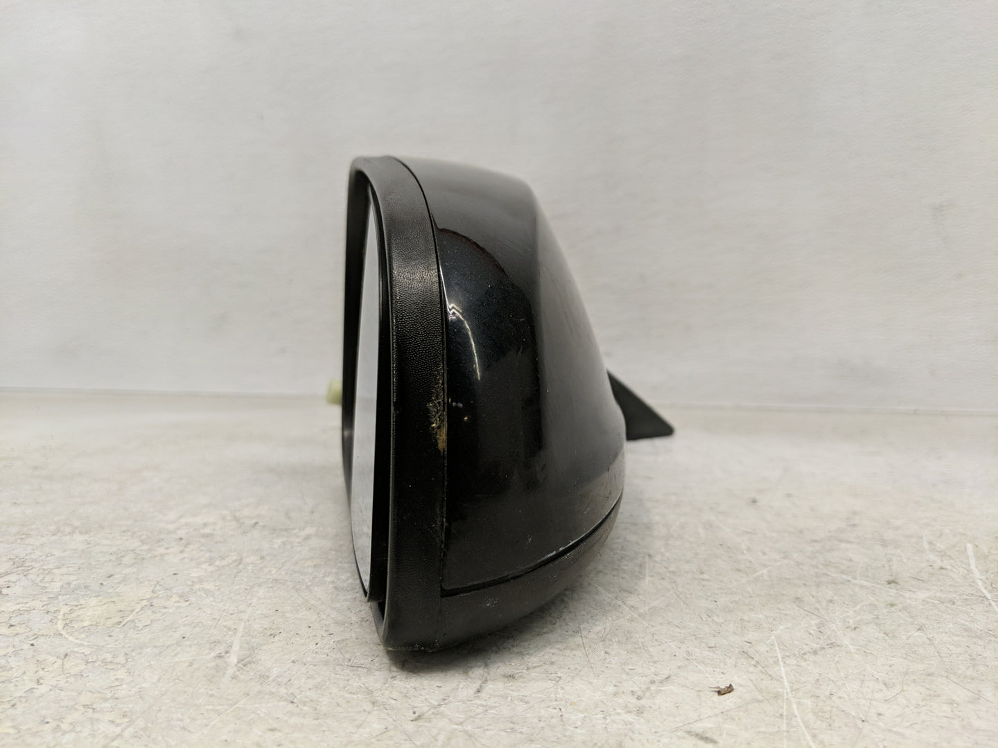 2008-2012 Chevrolet Malibu Passenger Side View Mirror - Right Door Mirror OEM Used - Oemusedautoparts1.com