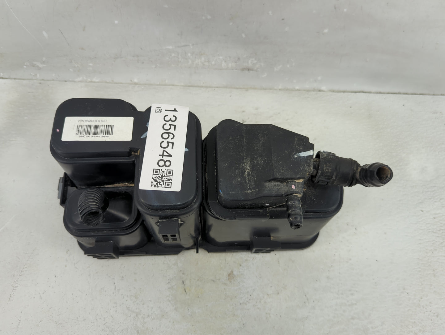 2008 Chevrolet Malibu Fuel Vapor Charcoal Canister 1356548 - Oemusedautoparts1.com