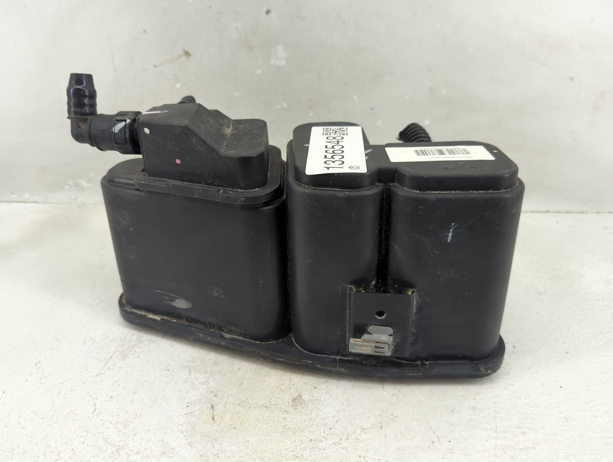 2008 Chevrolet Malibu Fuel Vapor Charcoal Canister 1356548 - Oemusedautoparts1.com