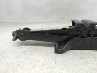 2008 Chevrolet Malibu Spare Scissor Car Jack 1390146 - Oemusedautoparts1.com