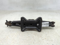 2008 Chevrolet Malibu Spare Scissor Car Jack 1390146 - Oemusedautoparts1.com