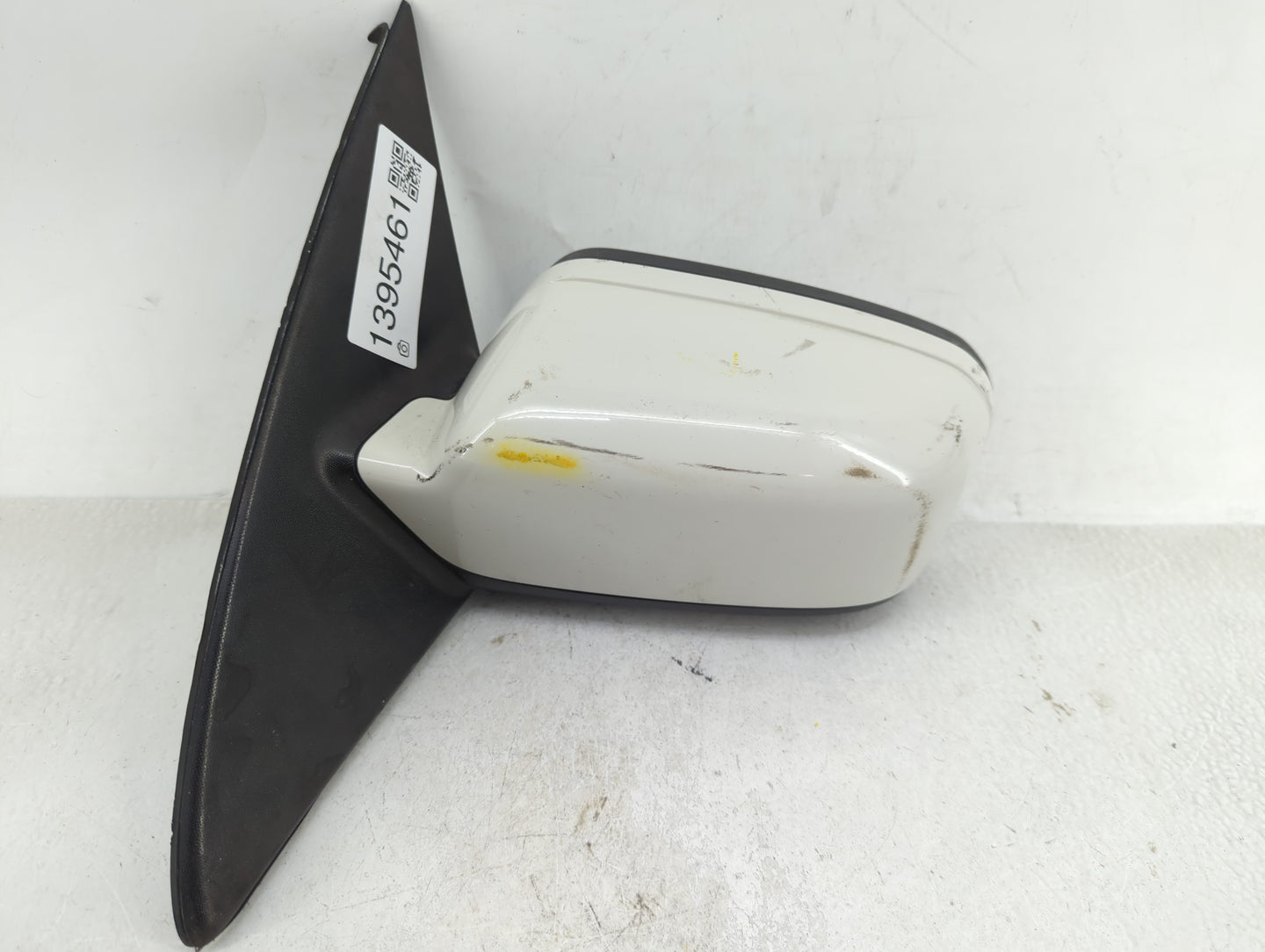 2004-2008 Chevrolet Malibu Driver Side View Mirror - Left Door Mirror OEM Used - Oemusedautoparts1.com