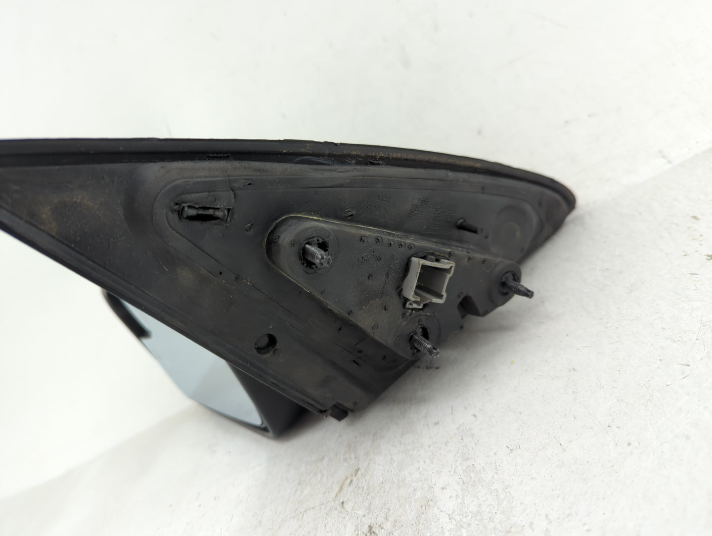 2004-2008 Chevrolet Malibu Driver Side View Mirror - Left Door Mirror OEM Used - Oemusedautoparts1.com