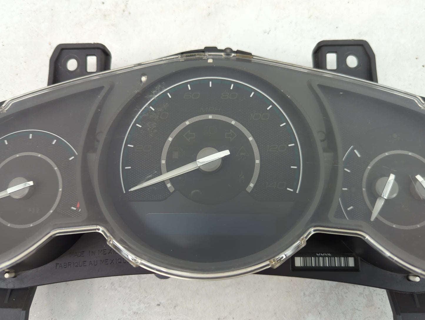 2008-2012 Chevrolet Malibu Instrument Cluster Speedometer Gauges P/N:20930868 Fits Fits 2008 2009 2010 2011 2012 OEM Used Au