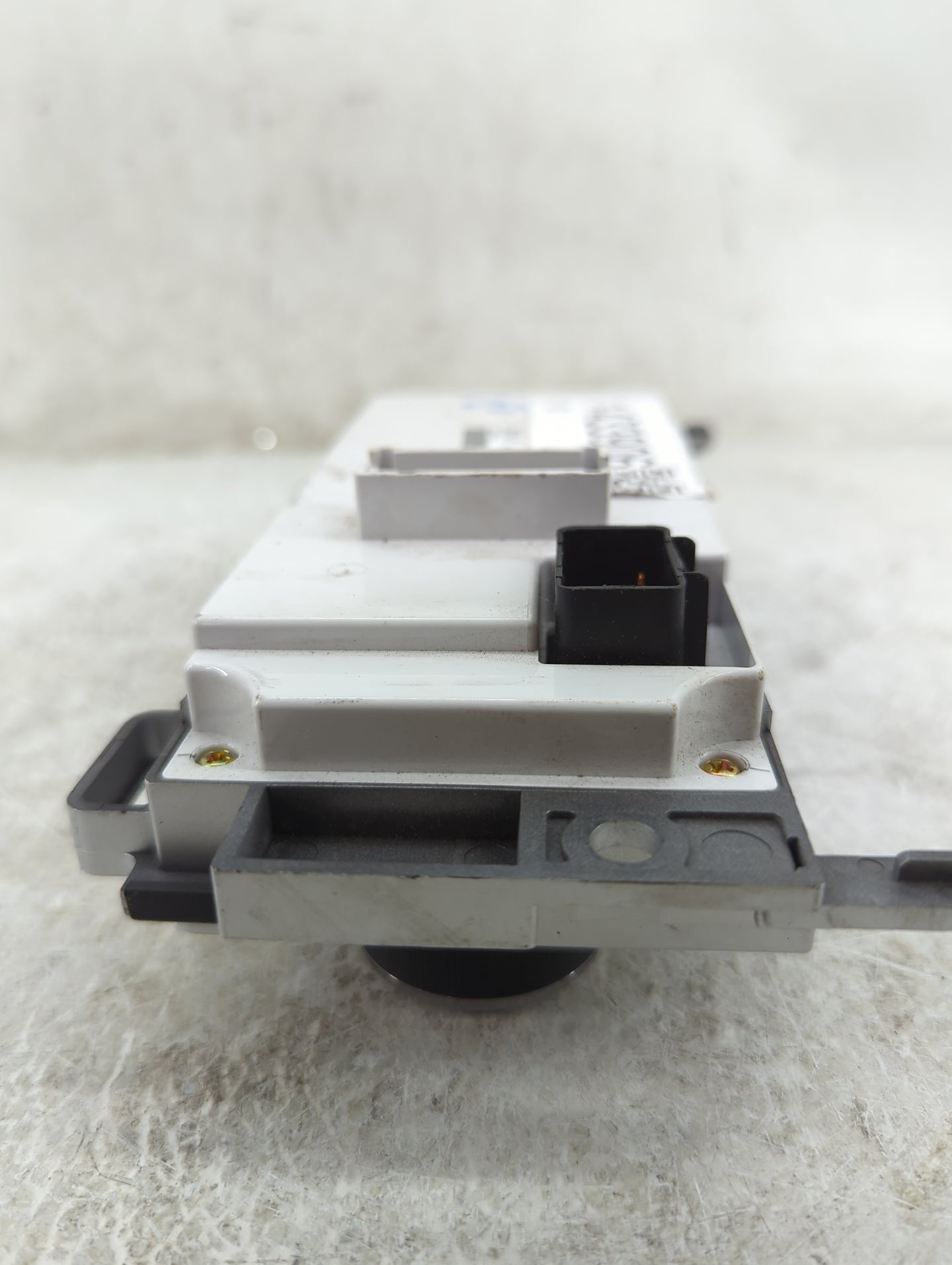 2008-2012 Chevrolet Malibu Climate Control Module Temperature AC/Heater Replacement P/N:28116119 25878418 Fits OEM Used Auto