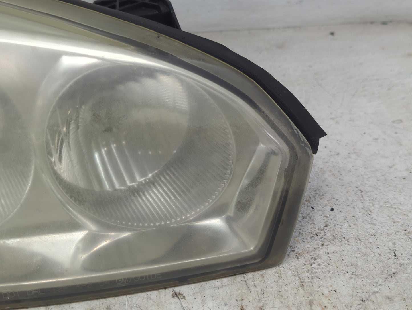 2004-2008 Chevrolet Malibu Passenger Right Oem Head Light Headlight Lamp - Oemusedautoparts1.com