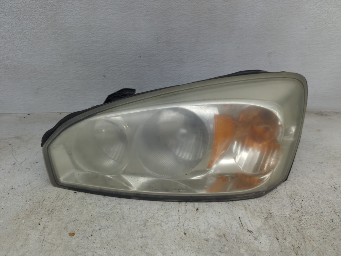2004-2008 Chevrolet Malibu Driver Left Oem Head Light Headlight Lamp - Oemusedautoparts1.com