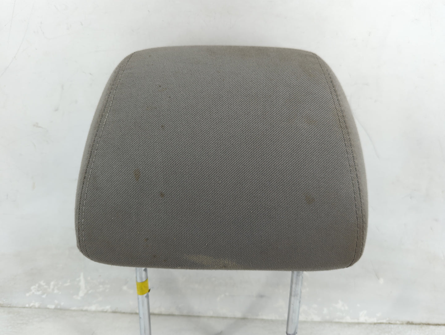 2008 Chevrolet Malibu Headrest Head Rest Front Driver Passenger Seat Fits OEM Used Auto Parts - Oemusedautoparts1.com