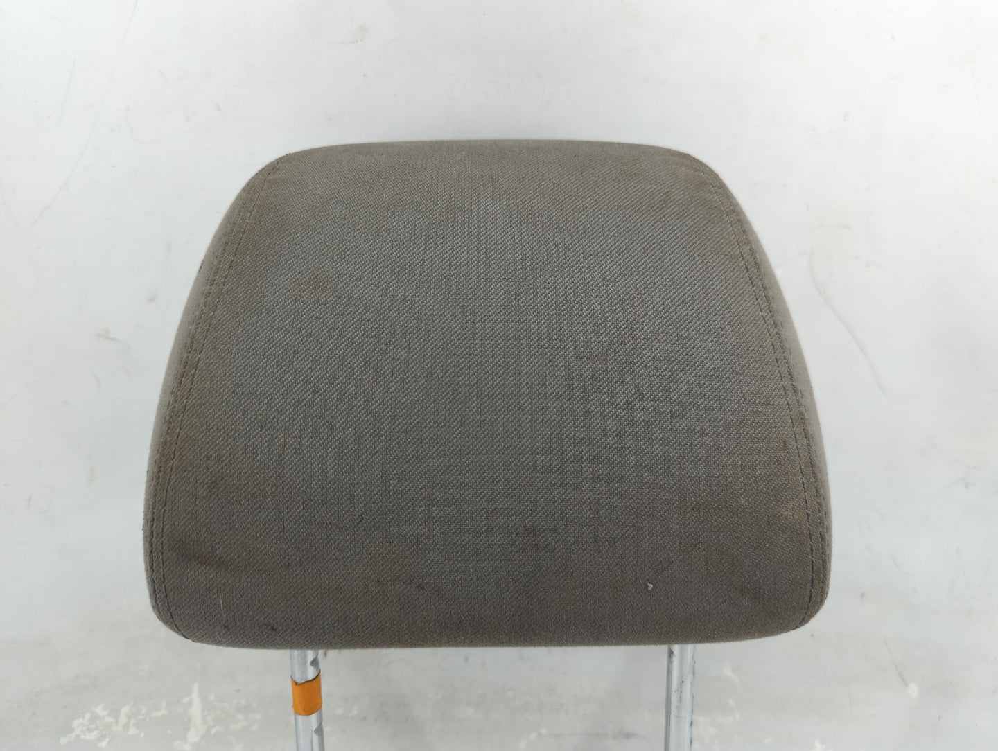 2008-2008 Chevrolet Malibu Headrest Head Rest Front Driver Seat Grey - Oemusedautoparts1.com
