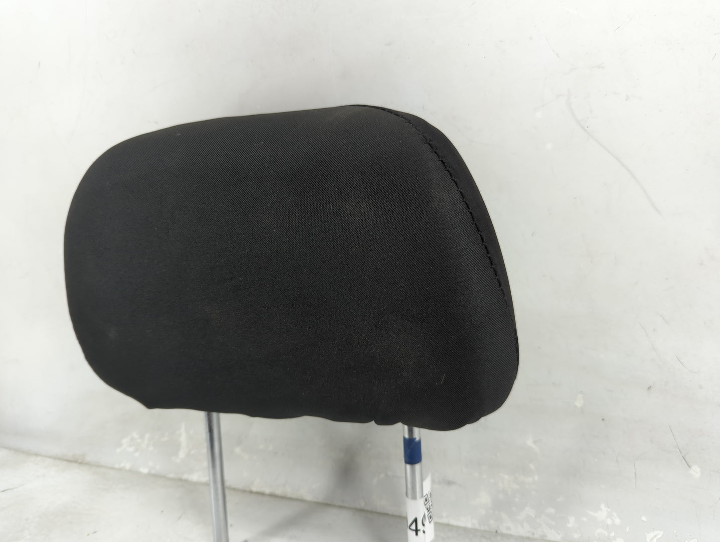 2008-2009 Chevrolet Malibu Headrest Head Rest Front Driver Seat Black - Oemusedautoparts1.com