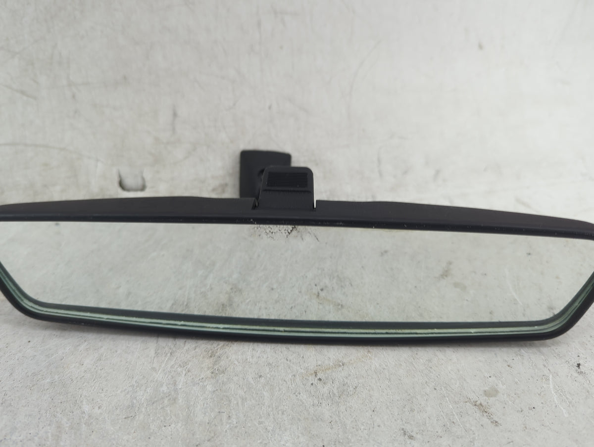 1997-2012 Chevrolet Malibu Interior Rear View Mirror Replacement OEM P/N:E8011083 Fits OEM Used Auto Parts - Oemusedautopart