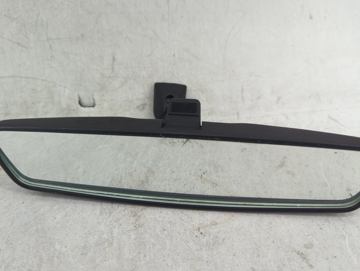 1997-2012 Chevrolet Malibu Interior Rear View Mirror Replacement OEM P/N:E8011083 Fits OEM Used Auto Parts - Oemusedautopart
