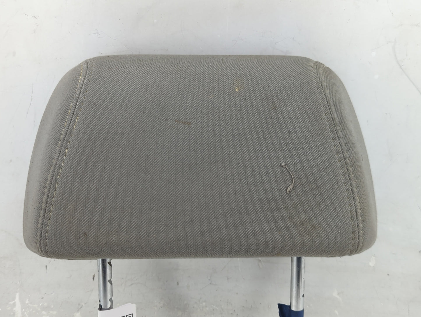 2008-2008 Chevrolet Malibu Headrest Head Rest Front Driver Seat Grey - Oemusedautoparts1.com
