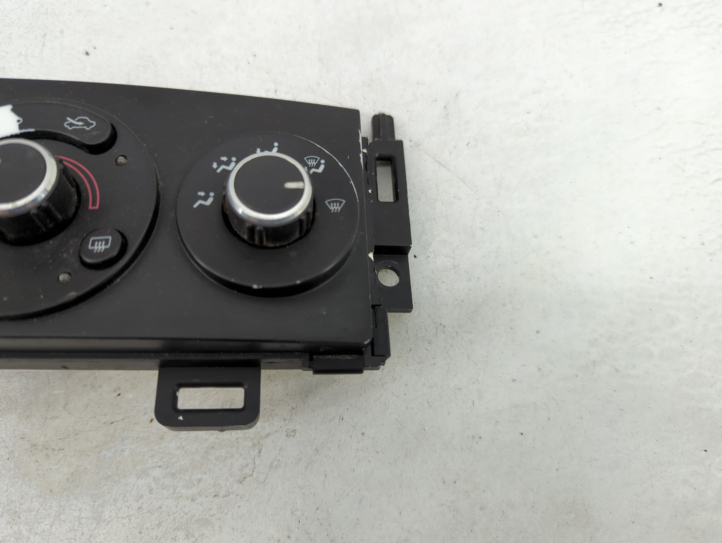 2008-2012 Chevrolet Malibu Climate Control Module Temperature AC/Heater Replacement P/N:28014589 Fits OEM Used Auto Parts - 