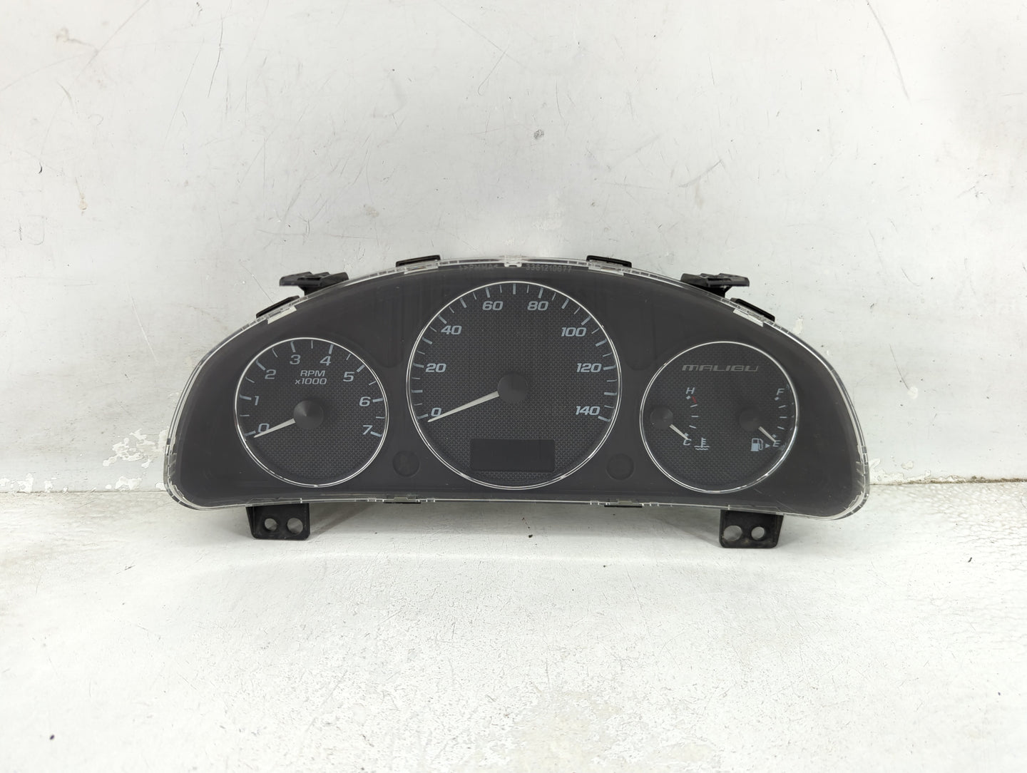 2008-2009 Chevrolet Malibu Instrument Cluster Speedometer Gauges P/N:A2C53256720 16917786, 15904973 Miles: Fits Fits 2008 20