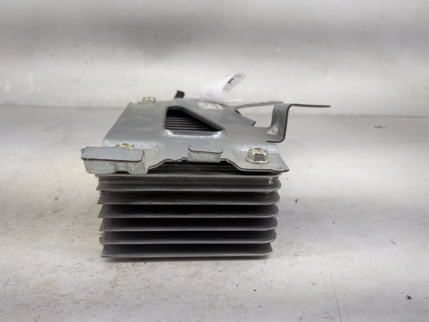 2008-2010 Chevrolet Malibu Radio Speaker Amplifier 15896768 - Oemusedautoparts1.com