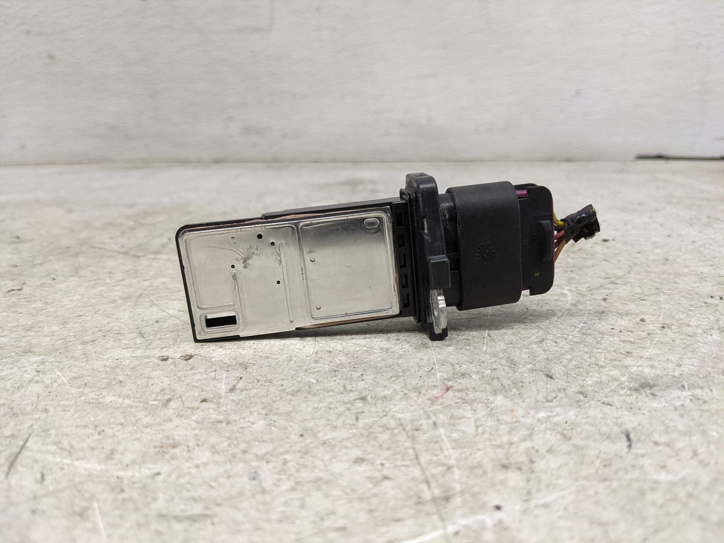 2008-2014 Chevrolet Malibu Mass Air Flow Meter Maf 1489710 - Oemusedautoparts1.com