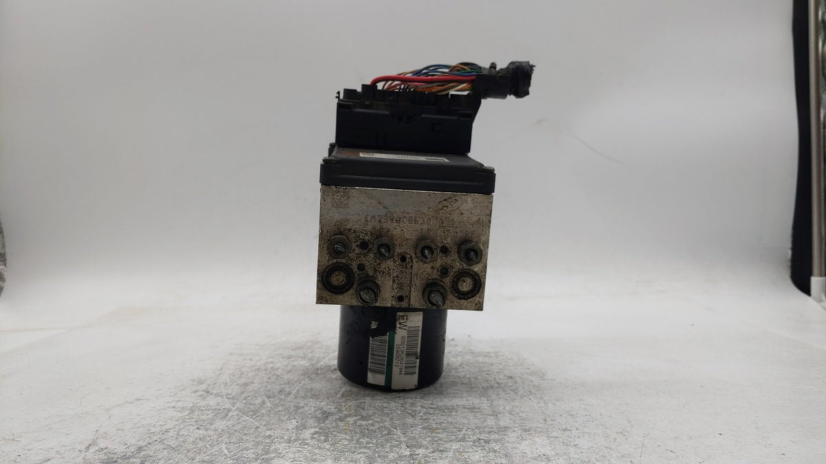2008-2009 Chevrolet Malibu Anti-Lock Brake ABS Pump Module Actuator OEM P/N:25928254 25952591, 25949990 Fits Fits 2008 2009 