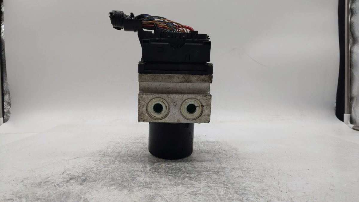 2008-2009 Chevrolet Malibu Anti-Lock Brake ABS Pump Module Actuator OEM P/N:25928254 25952591, 25949990 Fits Fits 2008 2009 