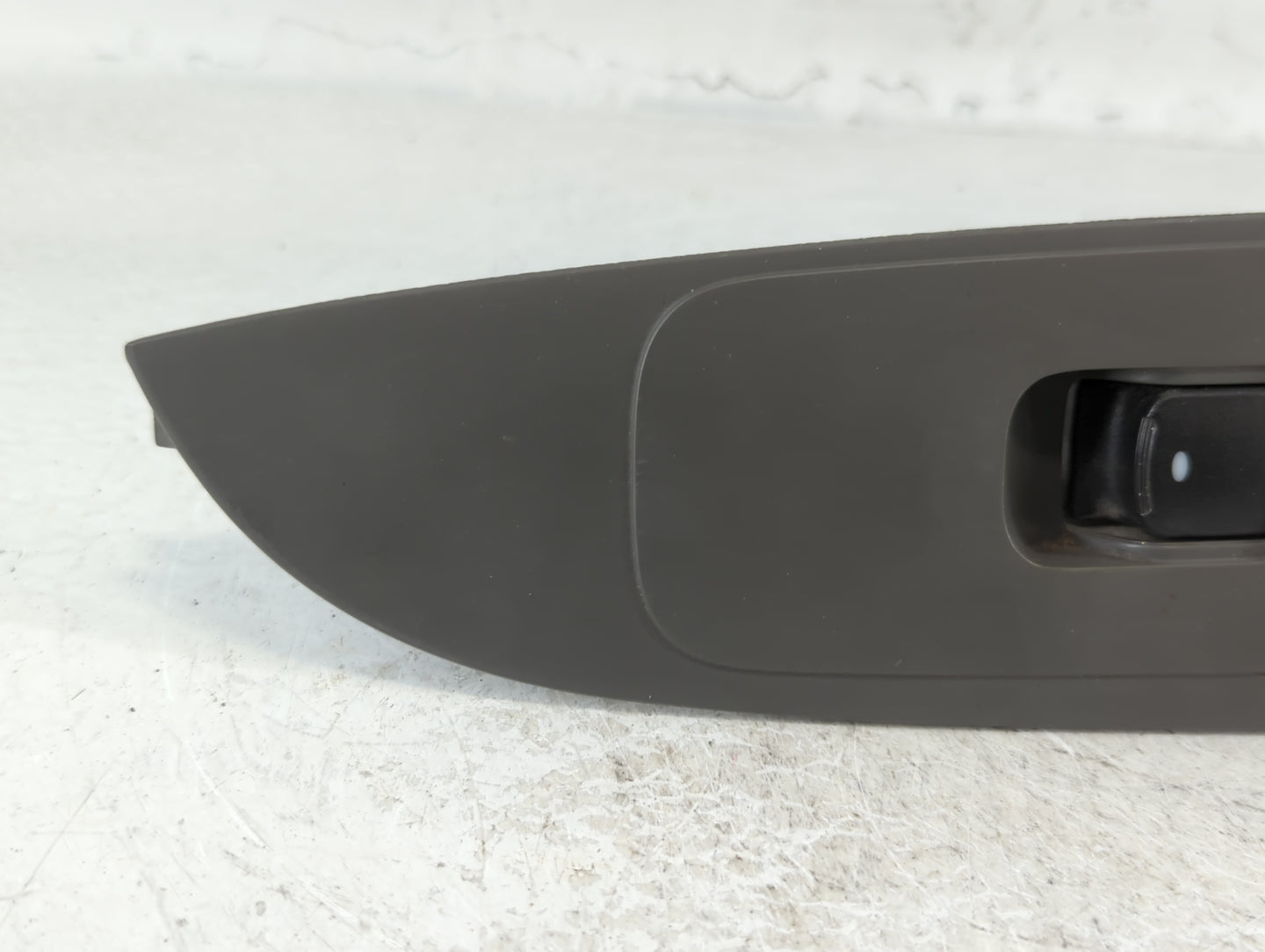 2012 Chevrolet Malibu Passenger Right Power Window Switch 20952780 - Oemusedautoparts1.com