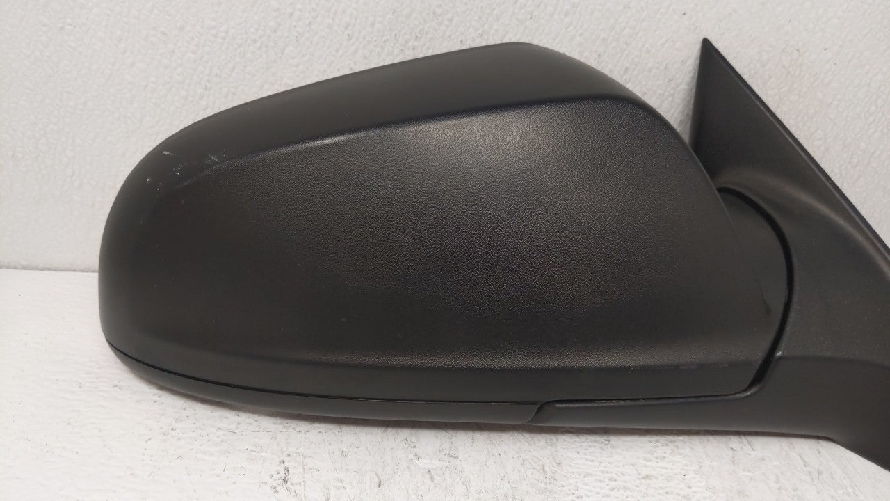2008-2012 Chevrolet Malibu Passenger Side View Mirror - Right Door Mirror OEM Used - Oemusedautoparts1.com