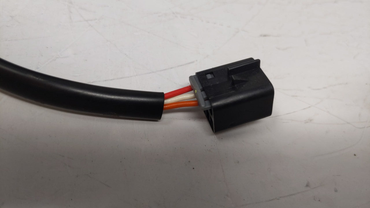 2008-2012 Chevrolet Malibu Passenger Side View Mirror - Right Door Mirror OEM Used - Oemusedautoparts1.com