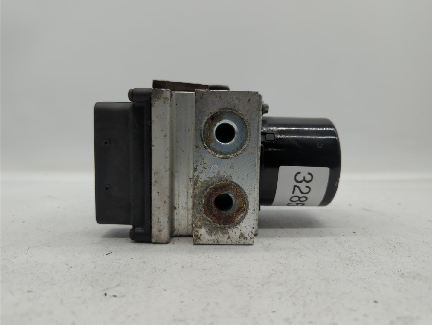 2008-2009 Chevrolet Malibu ABS Pump Control Module Replacement P/N:25928254 25949989, 20812604, 25952591 Fits Fits 2008 2009