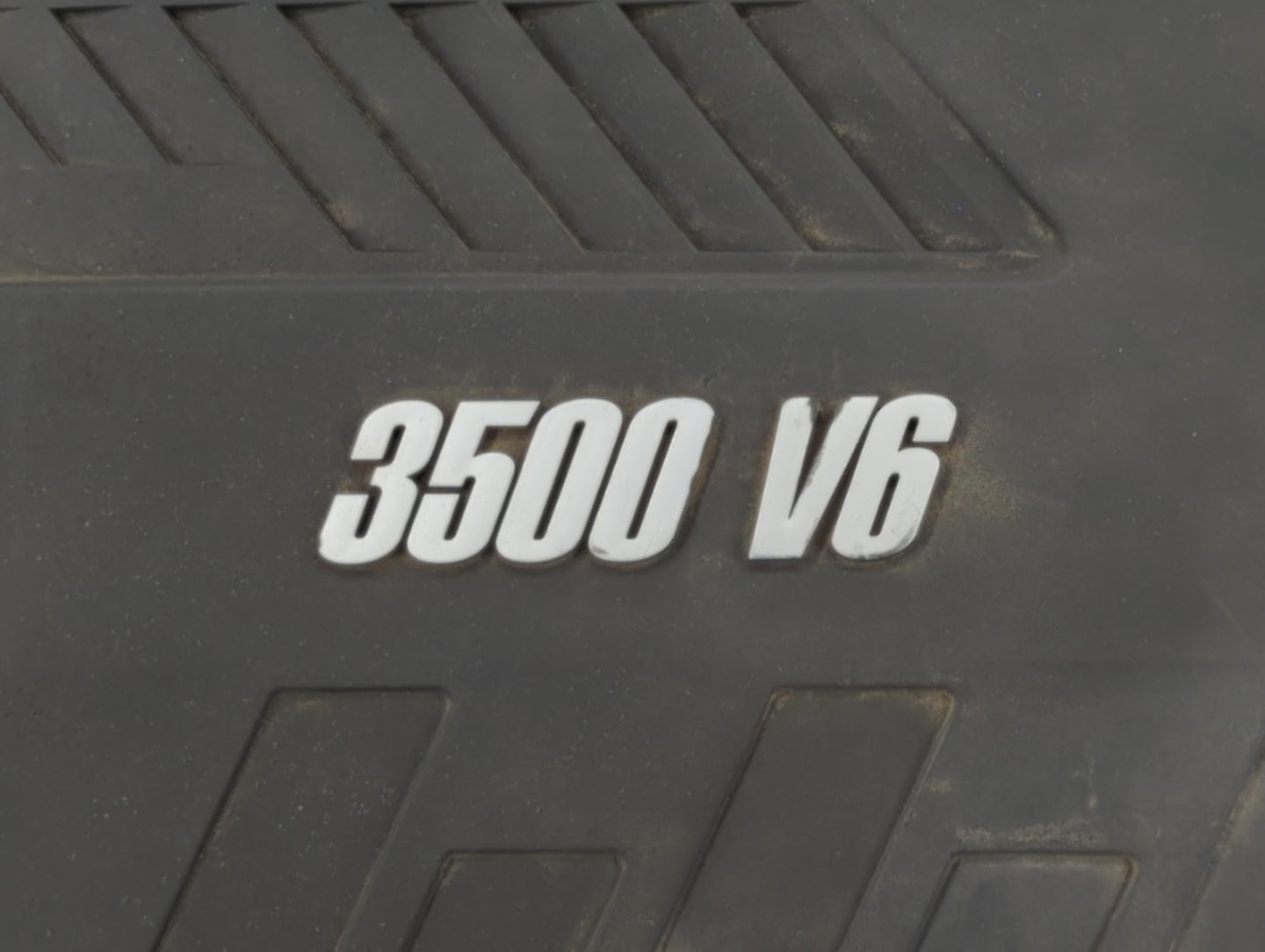 2008 Chevrolet Malibu Engine Cover - Oemusedautoparts1.com
