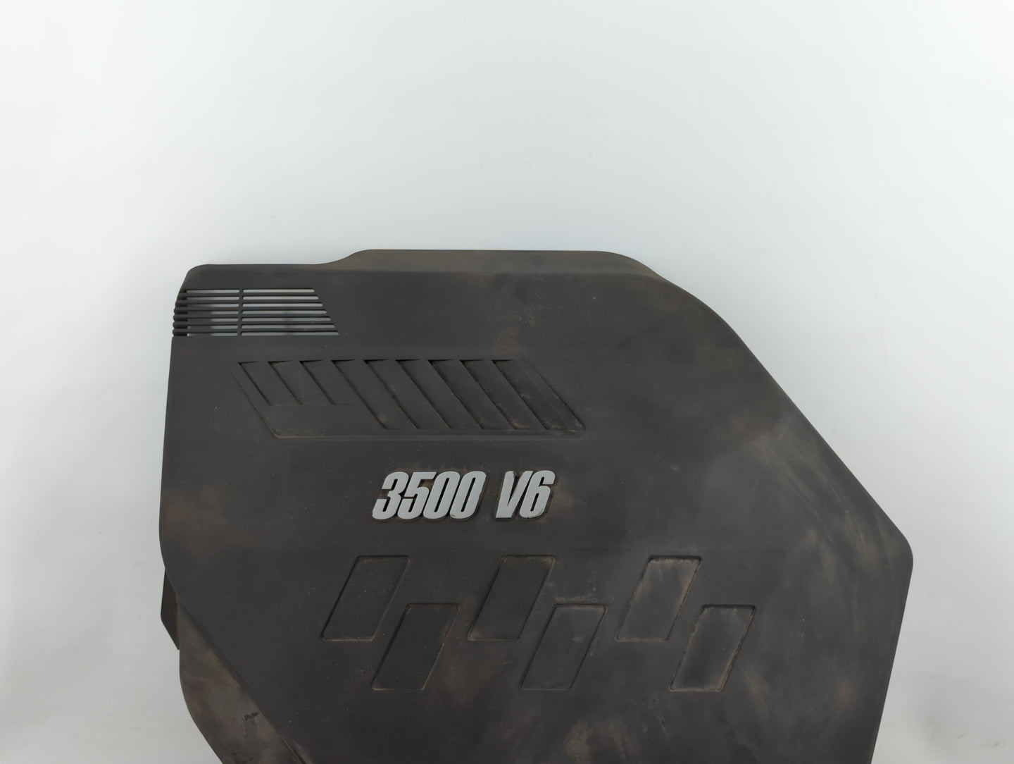 2008 Chevrolet Malibu Engine Cover - Oemusedautoparts1.com