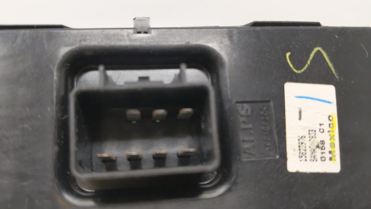 2008 Chevrolet Malibu Master Power Window Switch Replacement Driver Side Left P/N:15823976 Fits OEM Used Auto Parts - Oemuse