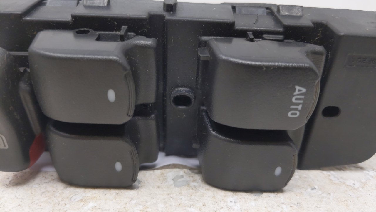 2008 Chevrolet Malibu Master Power Window Switch Replacement Driver Side Left P/N:15823976 Fits OEM Used Auto Parts - Oemuse