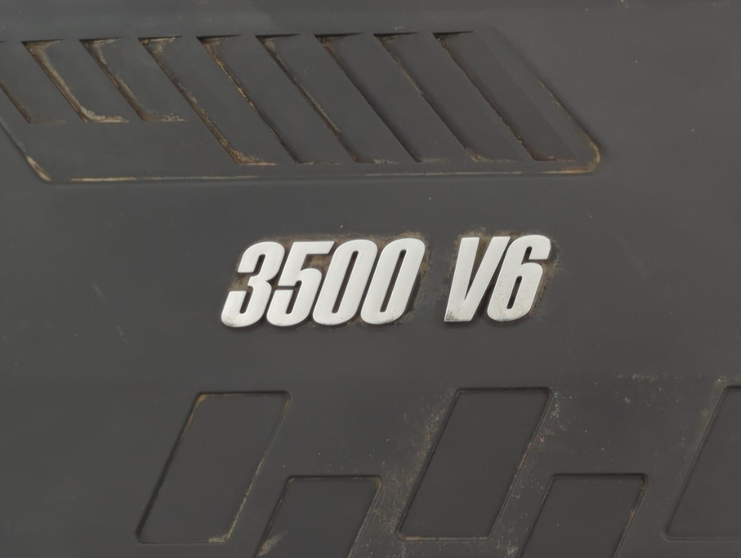 2008 Chevrolet Malibu Engine Cover - Oemusedautoparts1.com