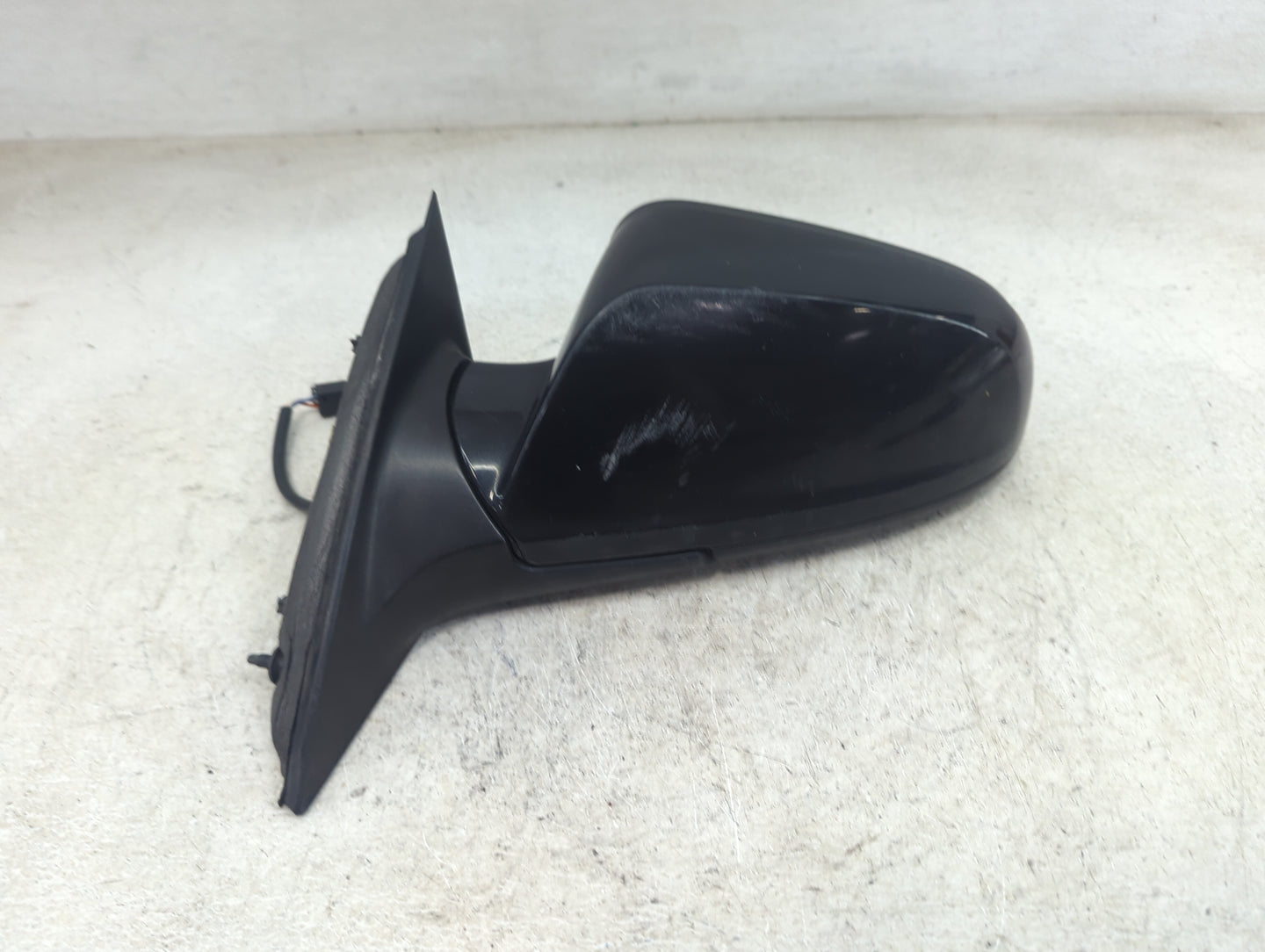 2008-2012 Chevrolet Malibu Driver Side View Mirror - Left Door Mirror OEM Used - Oemusedautoparts1.com