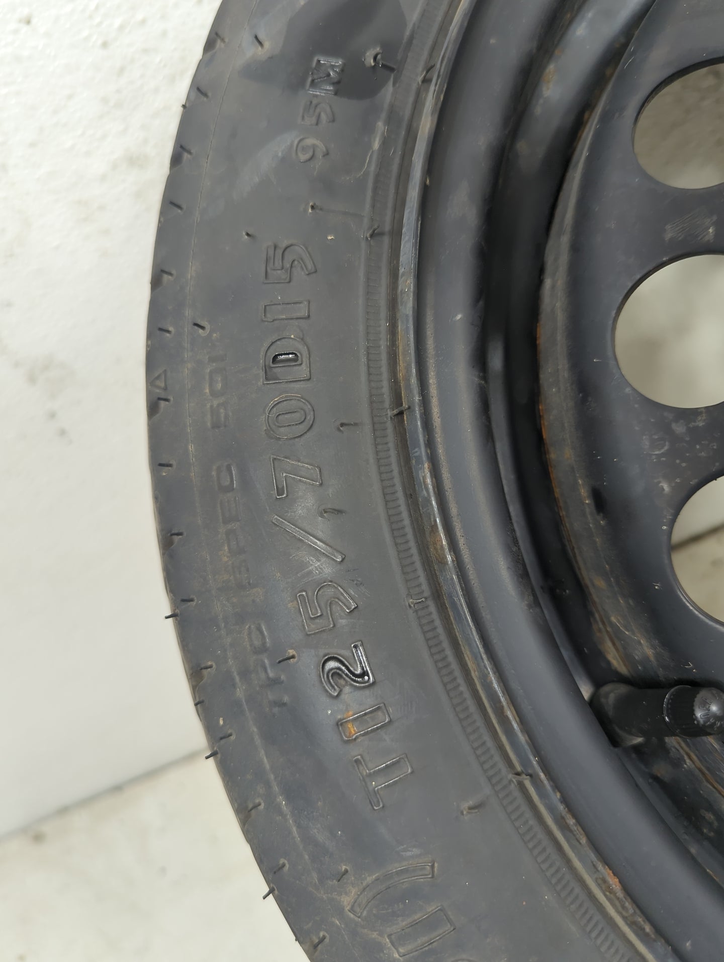 2004-2008 Chevrolet Malibu Spare Donut Tire Wheel Rim Oem 5036778 - Oemusedautoparts1.com