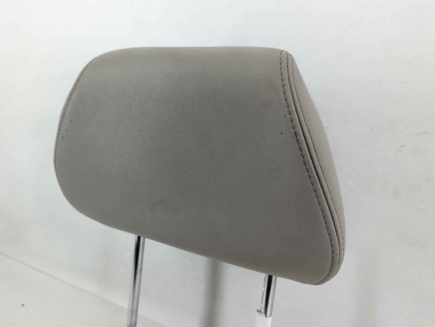 2008-2009 Chevrolet Malibu Headrest Head Rest Front Driver Passenger Seat - Oemusedautoparts1.com