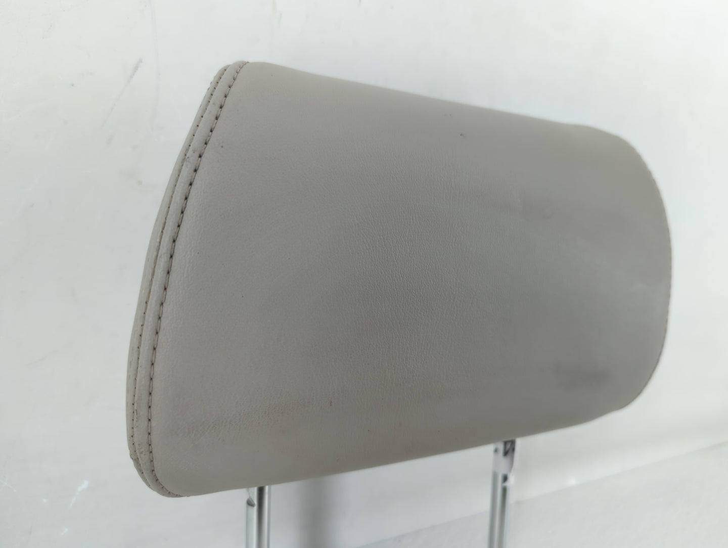2008-2009 Chevrolet Malibu Headrest Head Rest Front Driver Passenger Seat - Oemusedautoparts1.com