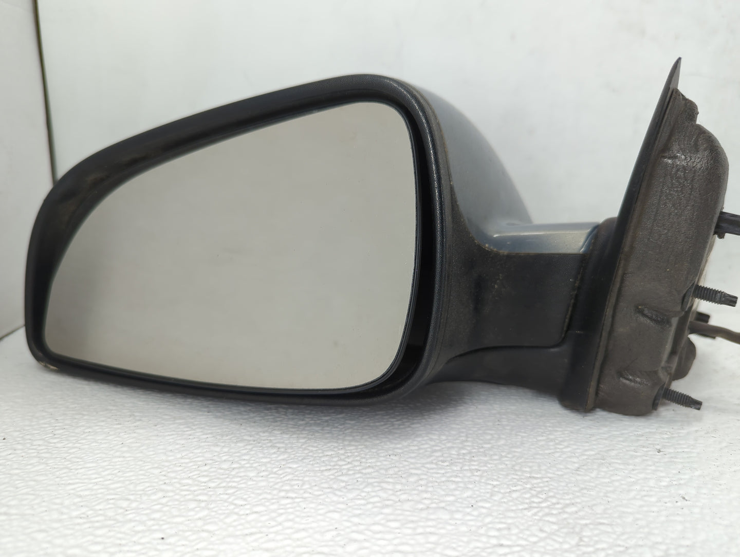 2008-2012 Chevrolet Malibu Driver Side View Mirror - Left Door Mirror OEM Used - Oemusedautoparts1.com