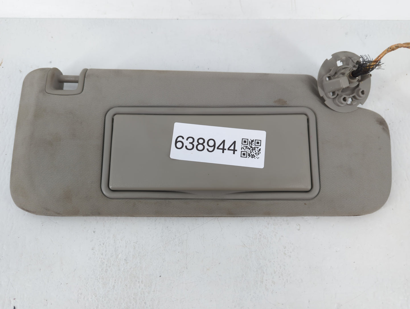 2004-2012 Chevrolet Malibu Sun Visor Shade Replacement Passenger Right Mirror Fits Fits 2004 2005 2008 2009 2010 2011 2012 O