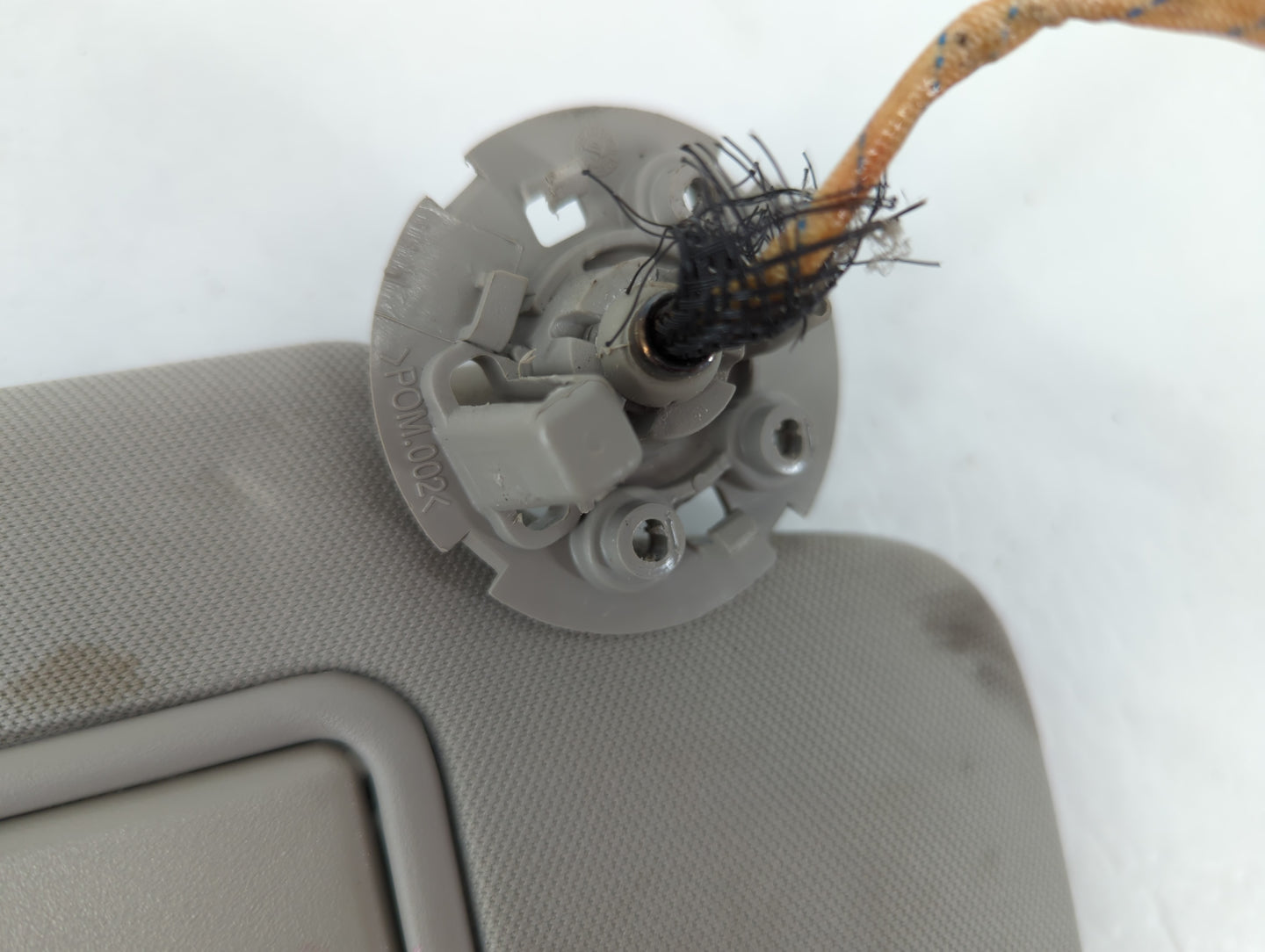 2004-2012 Chevrolet Malibu Sun Visor Shade Replacement Passenger Right Mirror Fits Fits 2004 2005 2008 2009 2010 2011 2012 O