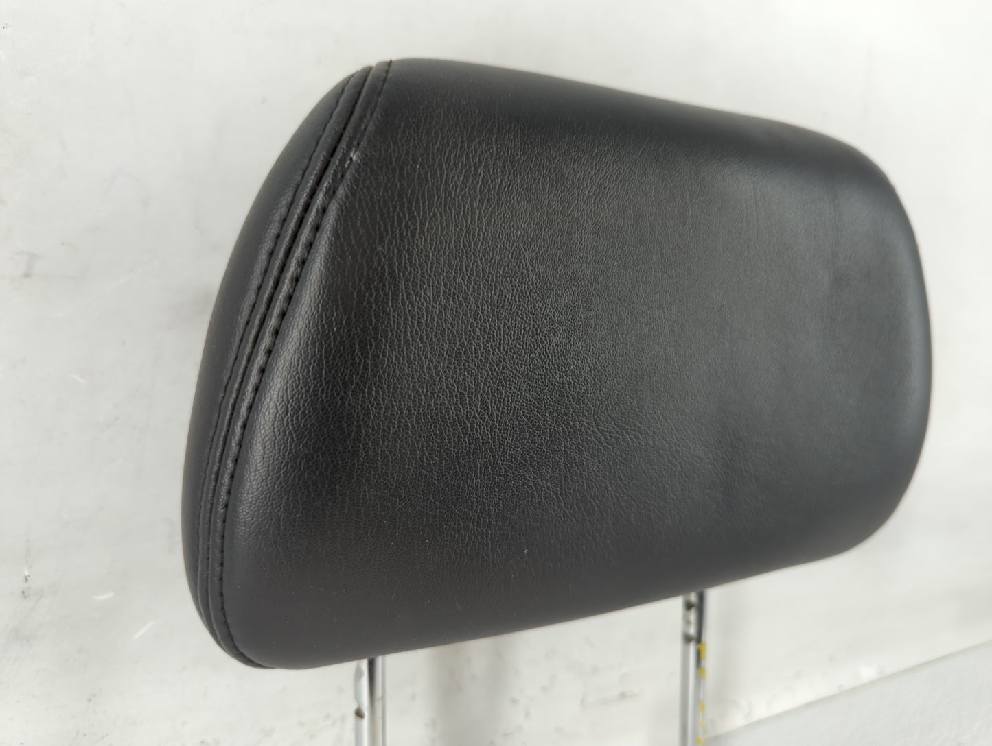 2008 Chevrolet Malibu Headrest Head Rest Front Driver Passenger Seat Fits OEM Used Auto Parts - Oemusedautoparts1.com