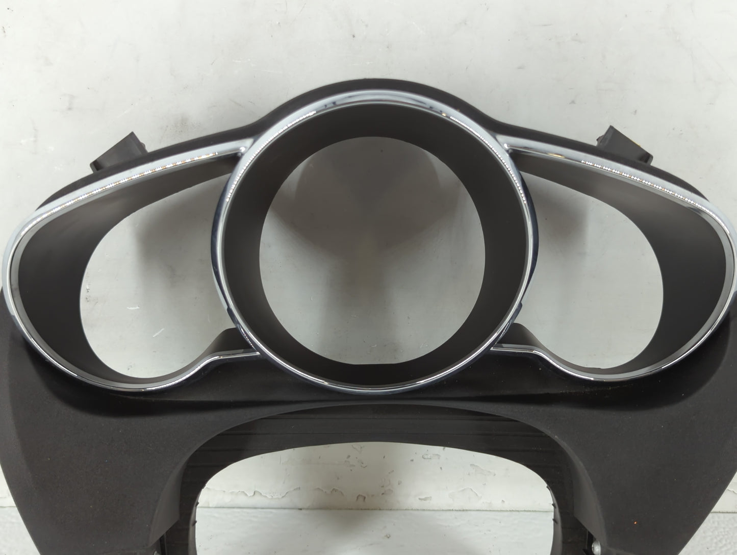 2008 Chevrolet Malibu Instrument Cluster Bezel - Oemusedautoparts1.com
