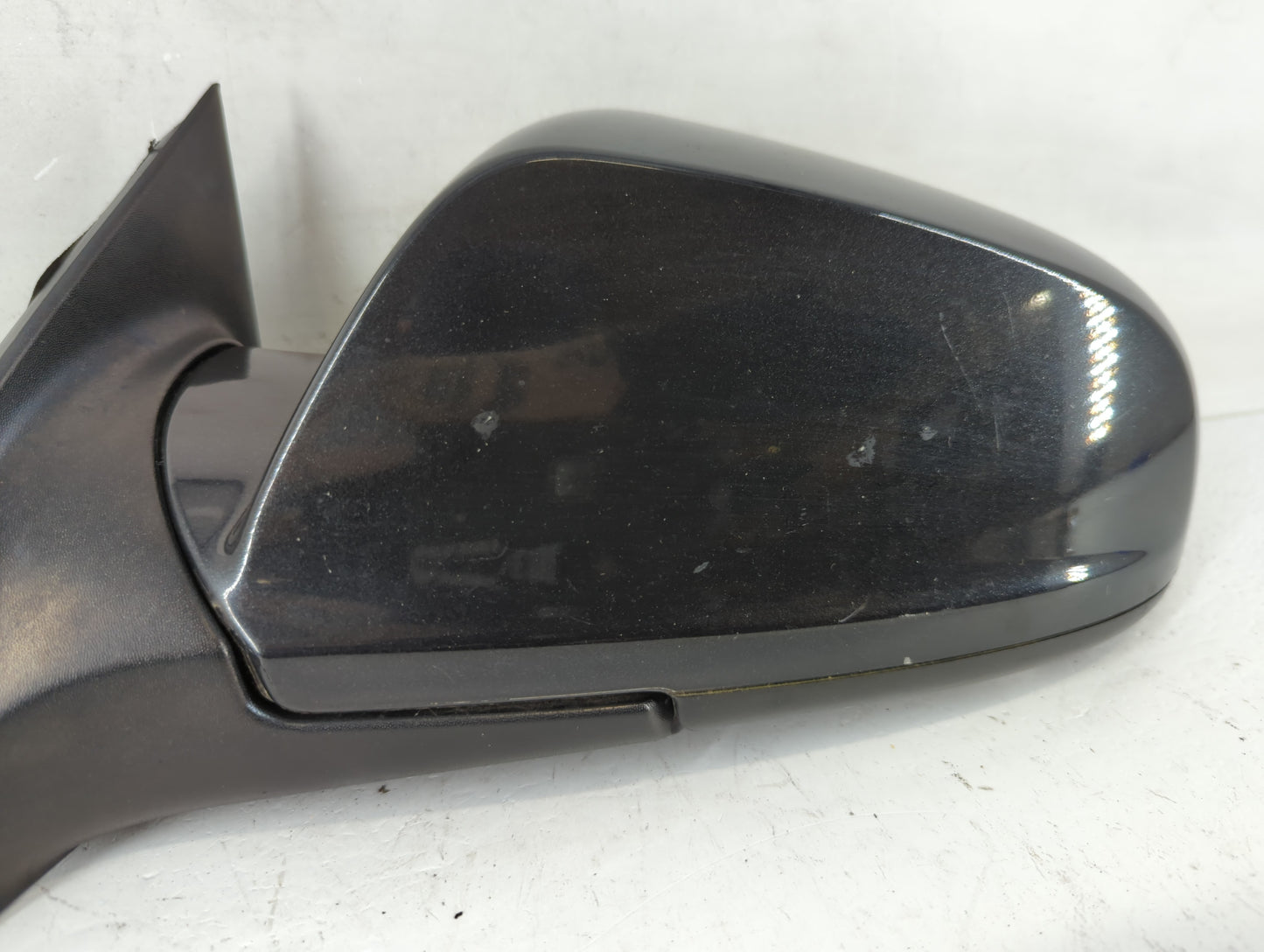 2004-2008 Chevrolet Malibu Passenger Side View Mirror - Right Door Mirror OEM Used - Oemusedautoparts1.com