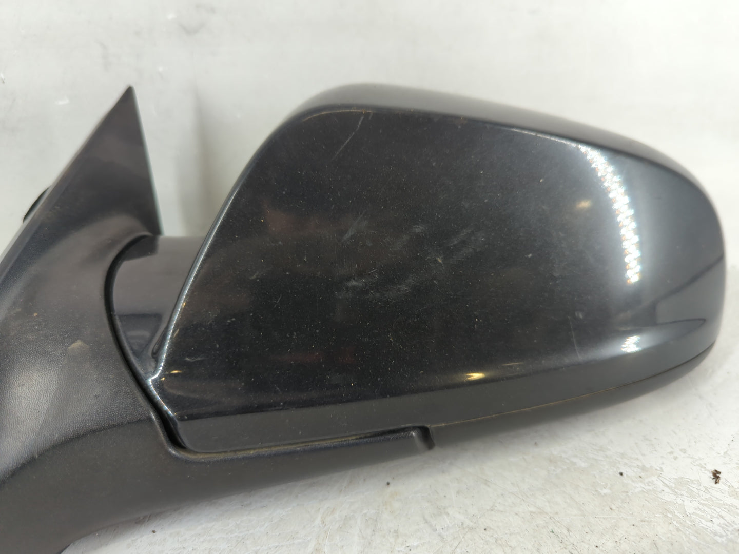 2008-2012 Chevrolet Malibu Driver Side View Mirror - Left Door Mirror OEM Used - Oemusedautoparts1.com