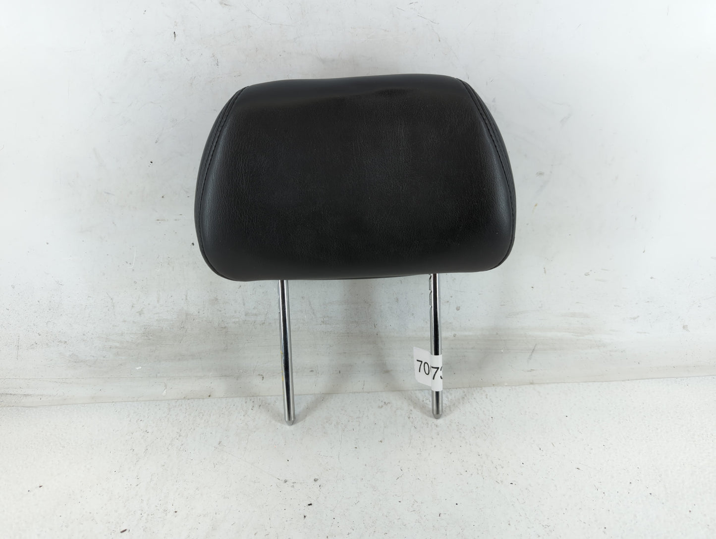 2008-2009 Chevrolet Malibu Headrest Head Rest Front Driver Passenger Seat - Oemusedautoparts1.com